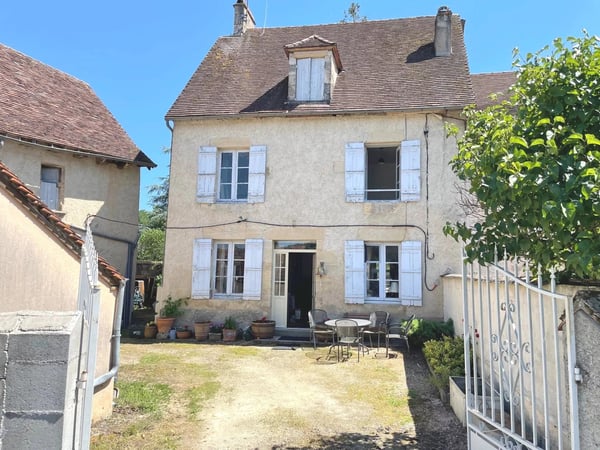House in Cherveix-Cubas - view 1