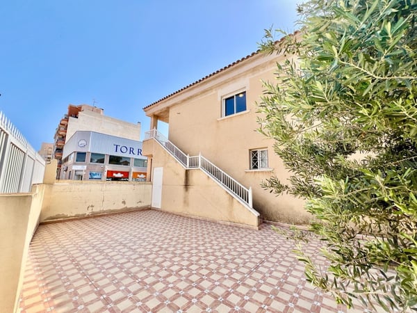 House in Torrevieja - view 1