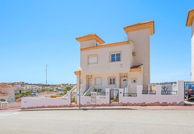 House in Ciudad Quesada - view 1