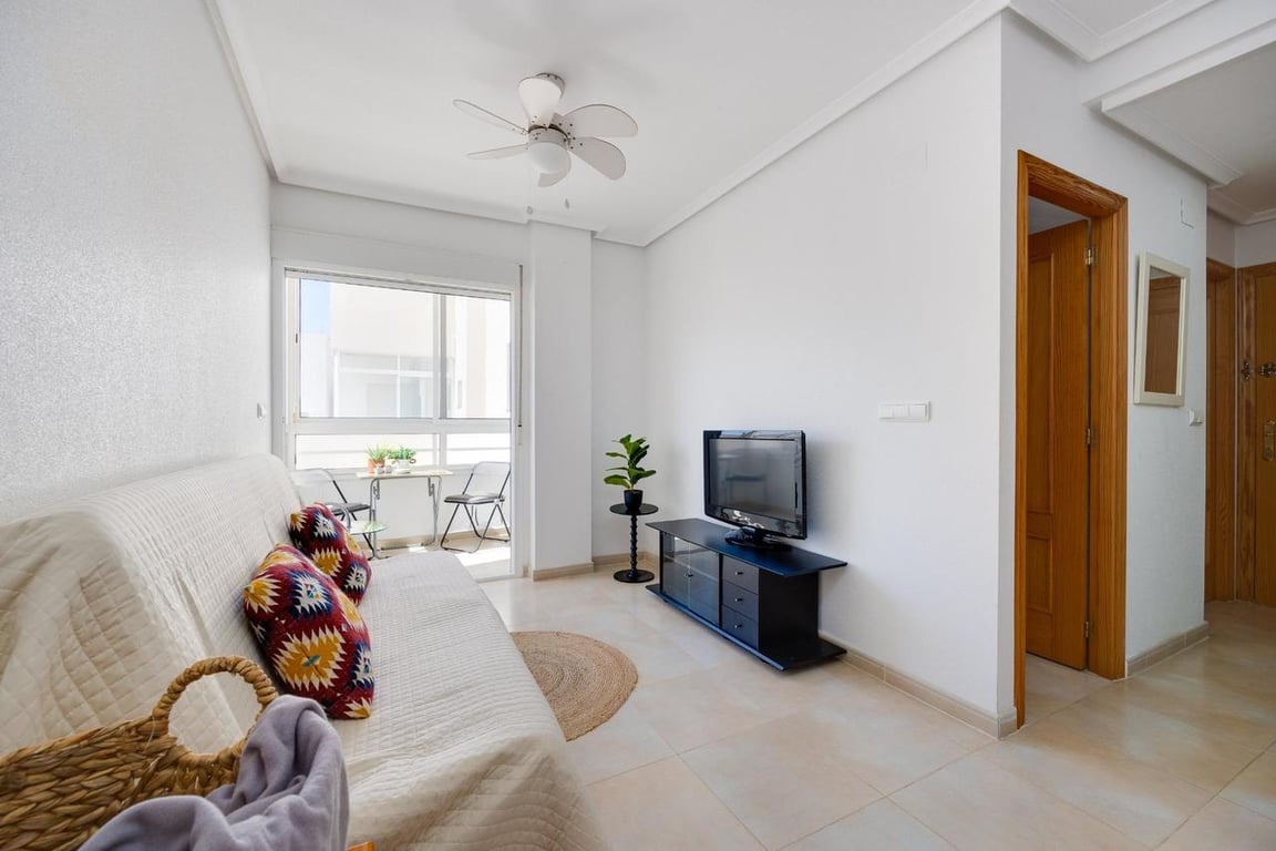 Penthouse in Torrevieja - Image 3