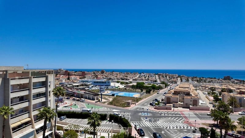 Penthouse in Torrevieja - view 1