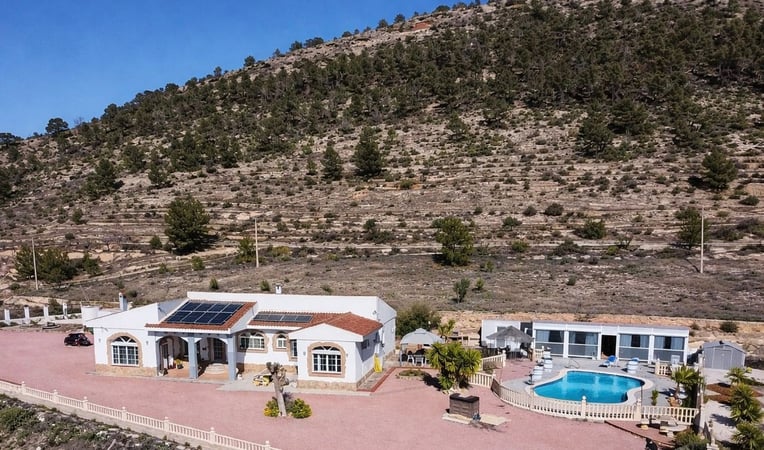 House in Monovar - view 1