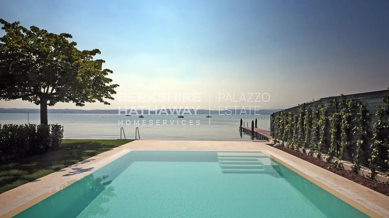 Apartment in Sirmione - view 1