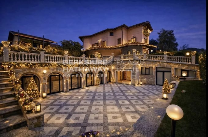Villa in Verbano Cusio Ossola - view 1