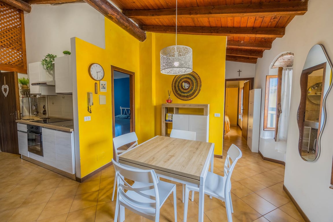 Apartment in Gargnano - Image 2