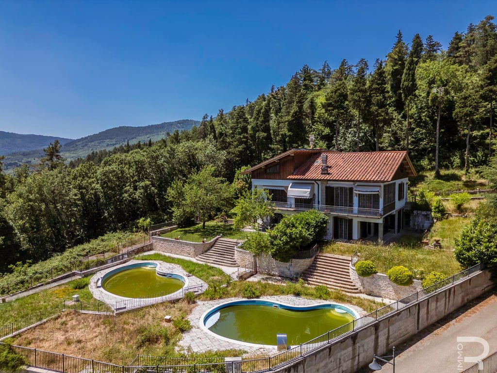 Villa in Calenzano