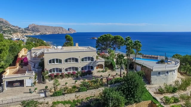 Villa in Partidor - view 1