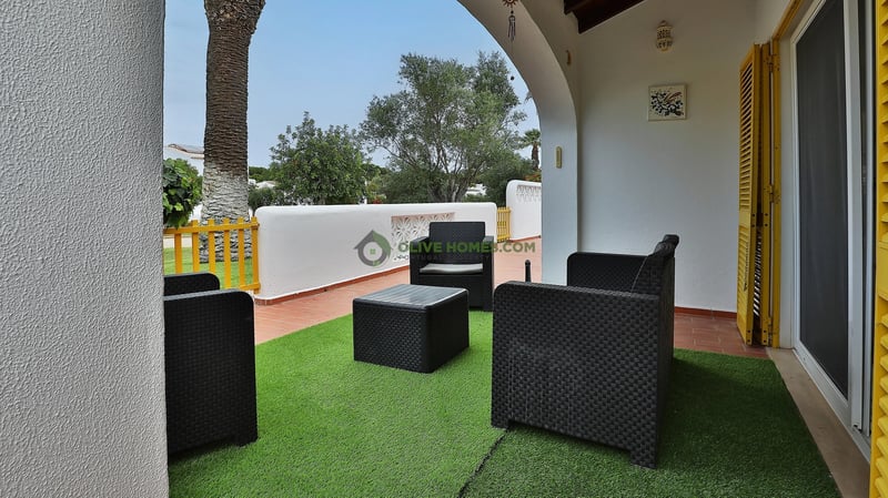 Villa in Vilamoura - view 1