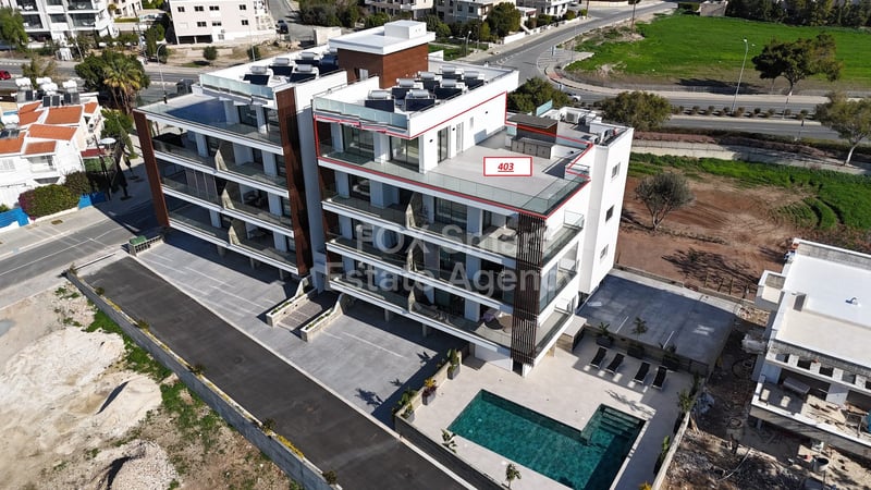 Apartment in Kato Paphos - view 1