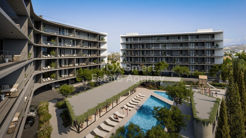 Apartment in Kato Polemidia - view 1