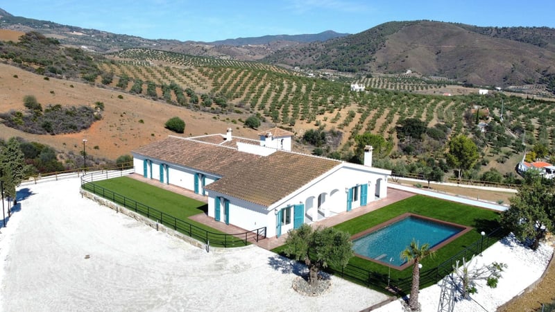 House in Casarabonela - view 1