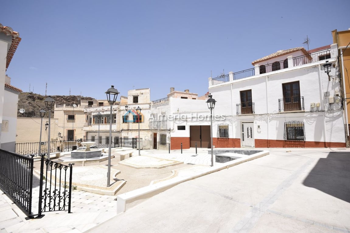 House in Macael - Image 2