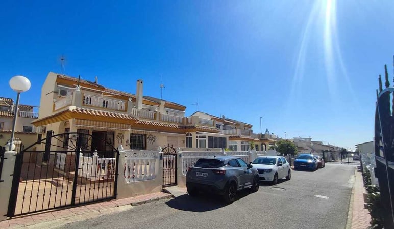 House in Playa Flamenca - view 1