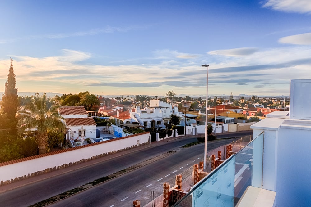 House in Los Plazas - Image 2