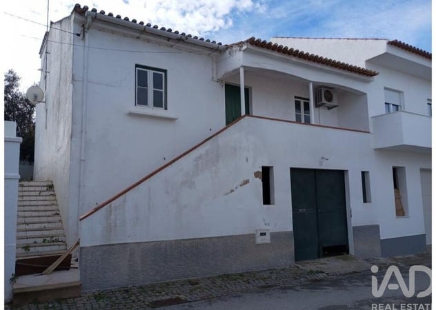 House in Souzel - view 1