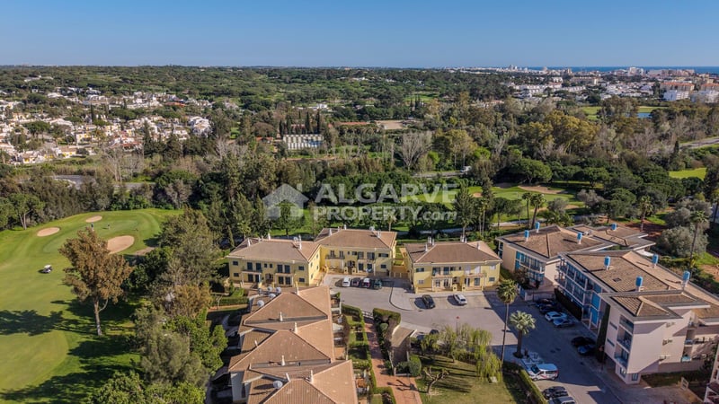 Apartment in Vilamoura - view 1