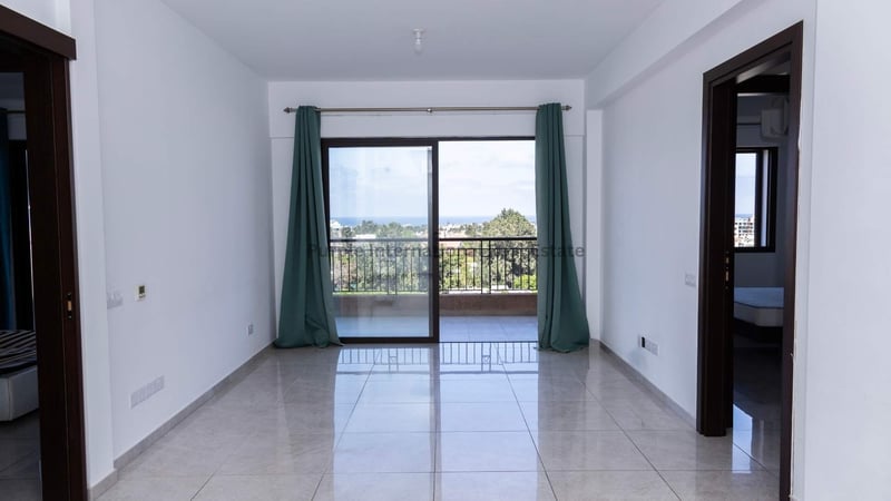 Apartment in Kato Paphos - view 1
