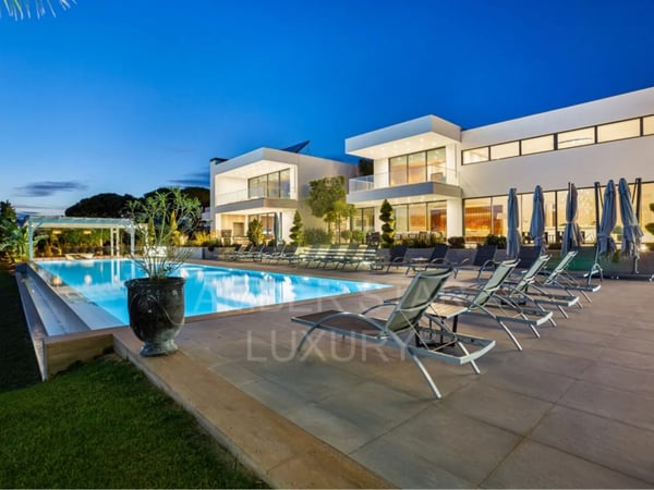 House in Quarteira - view 1