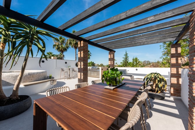 Apartment in Nueva Andalucia - view 1