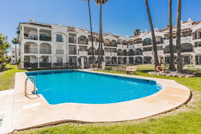 Apartment in Mijas Costa - view 1