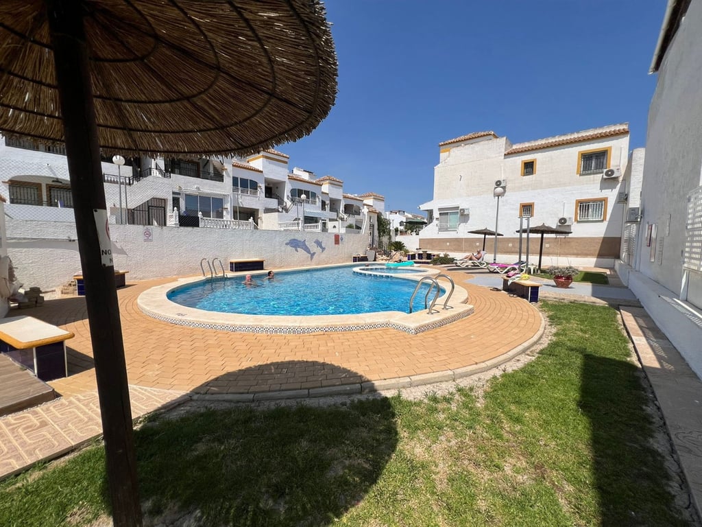 Apartment in Molins - Image 3