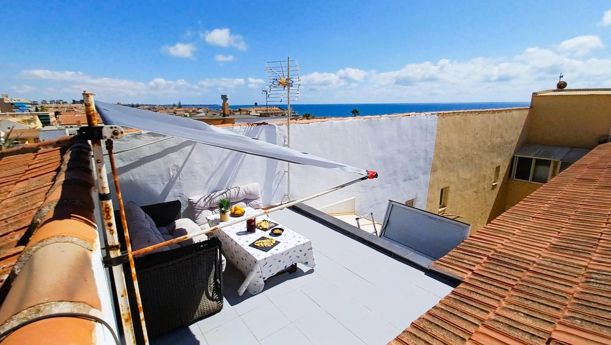 Apartment in Los Tarragas