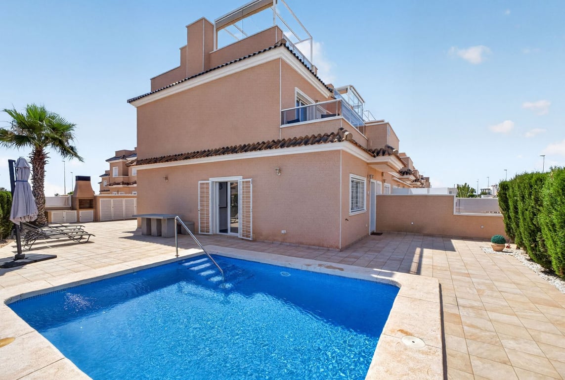 House in Dehesa de Campoamor - Image 2