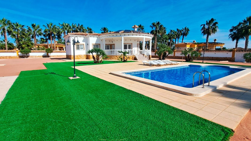 Villa in Catral