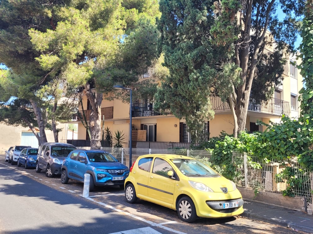 Apartment in Sete - Image 3