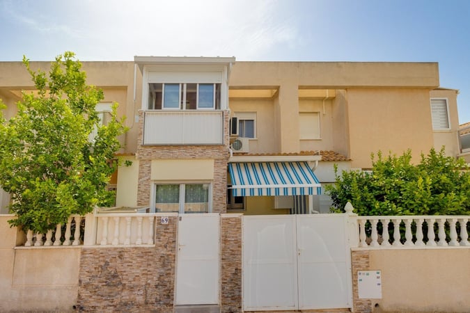 House in Torrevieja - view 1