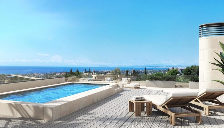 Penthouse in Estepona - view 1