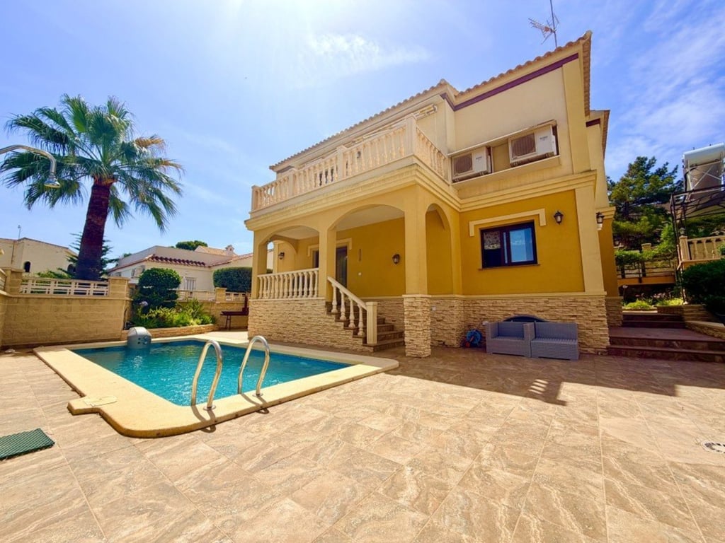 Villa in Dehesa de Campoamor - Image 3