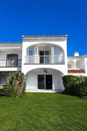 House in Riviera del Sol - view 1