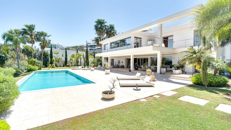 Villa in La Cala De Mijas - view 1
