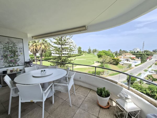 Apartment in Guadalmina - view 1