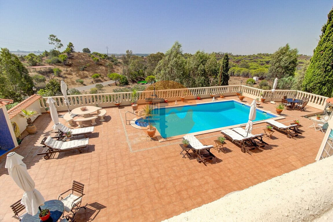 Villa in Castro Marim - Image 3