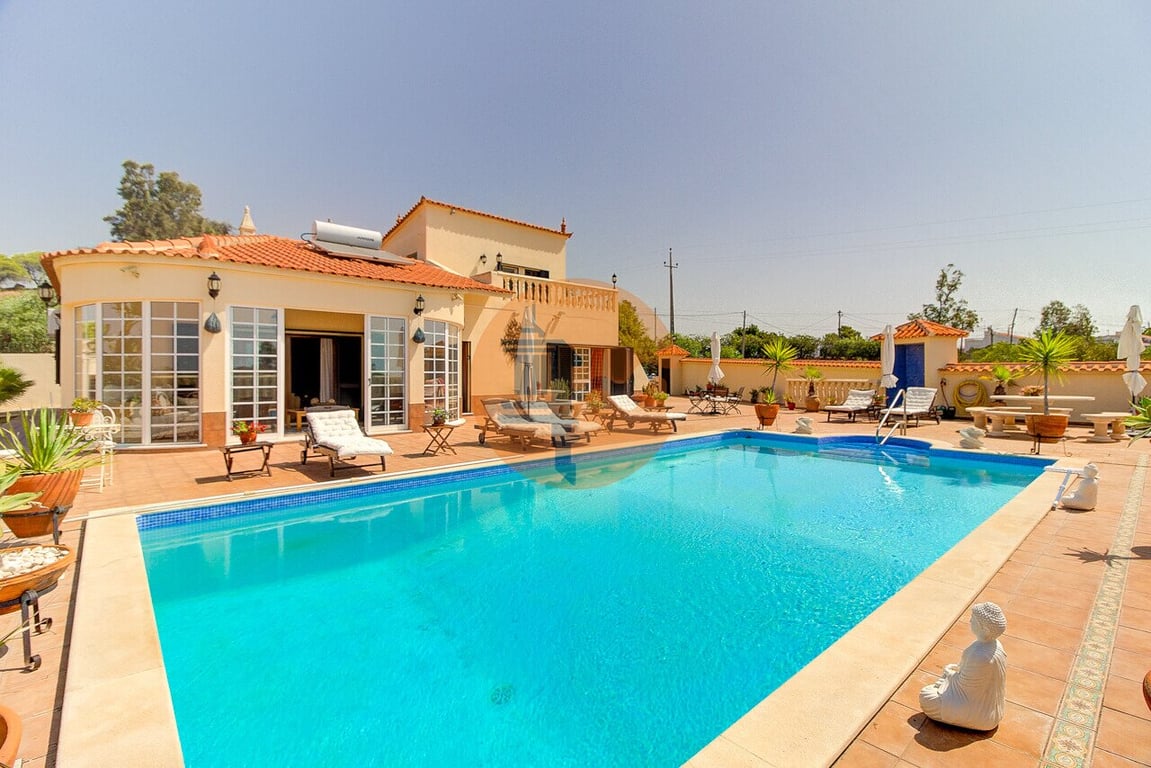 Villa in Castro Marim - Image 2