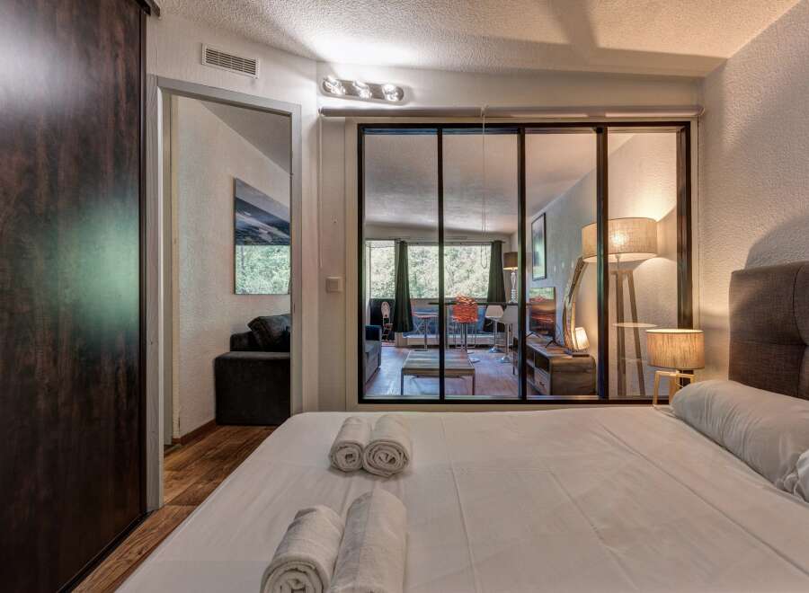 Apartment in Chamonix - Image 2