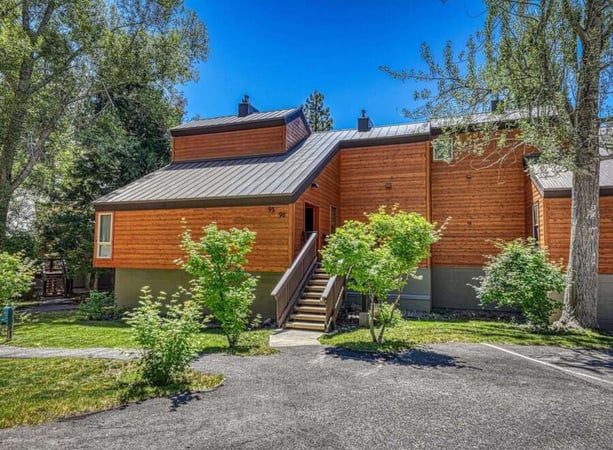 House in Tahoe City - view 1