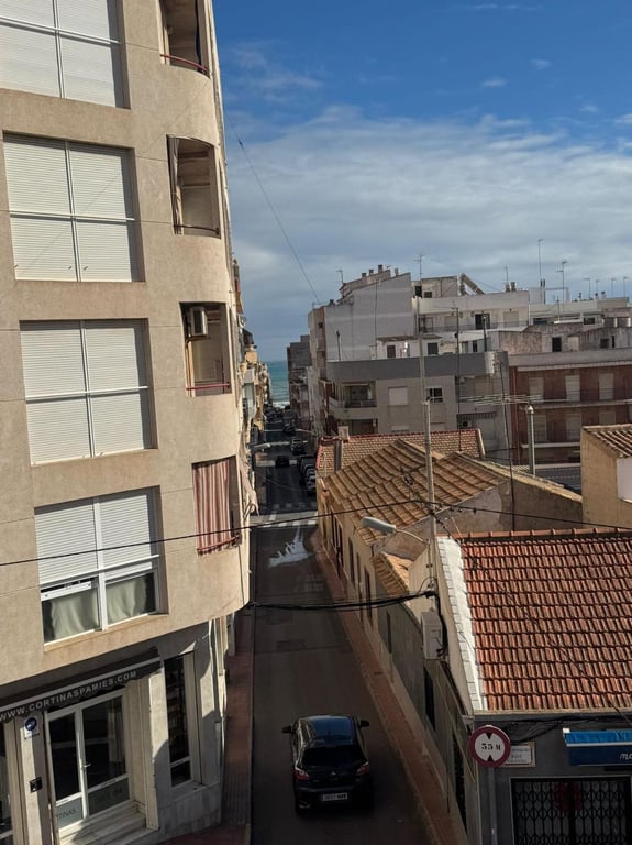 Apartment in Guardamar del Segura - Image 3