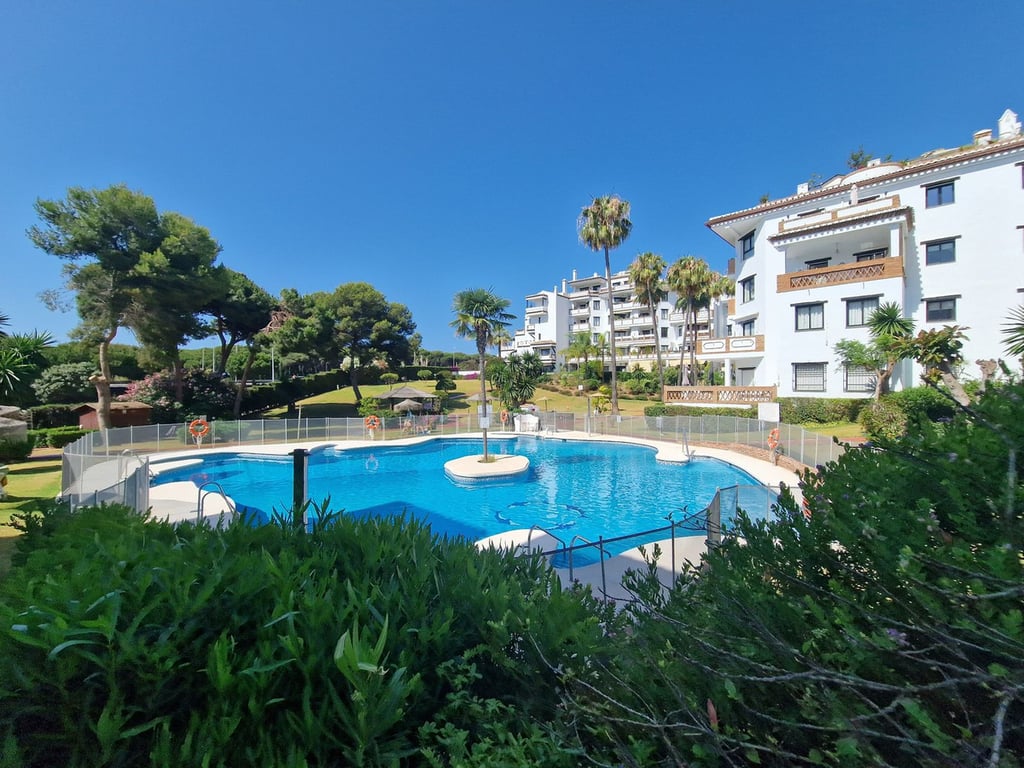 Apartment in Sitio de Calahonda