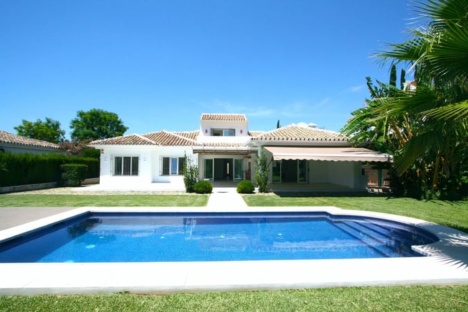 Villa in Mijas Costa - view 1