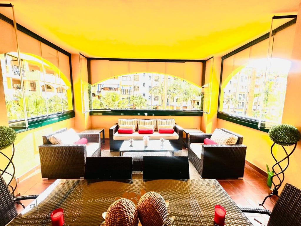 Apartment in San Pedro de Alcantara - Image 2
