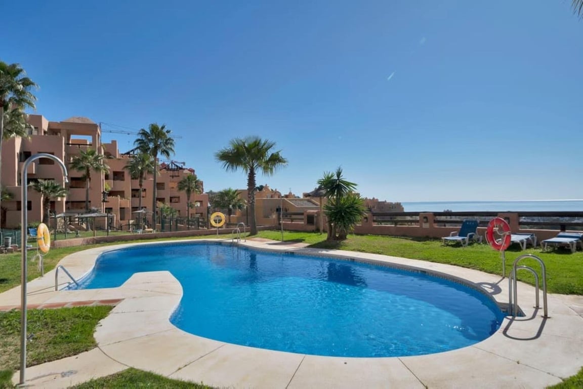 Apartment in La Duquesa