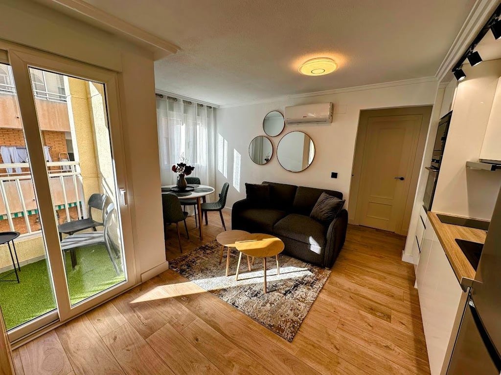 Apartment in Torrevieja - Image 3