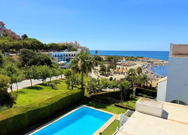 Apartment in Estepona - view 1
