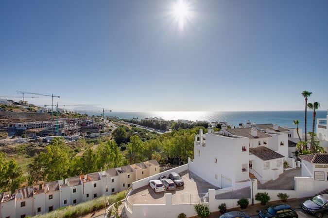 Apartment in Casares - view 1