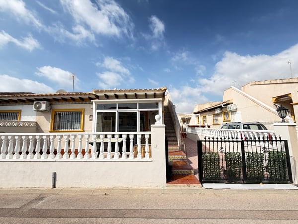 Apartment in La Zenia - view 1