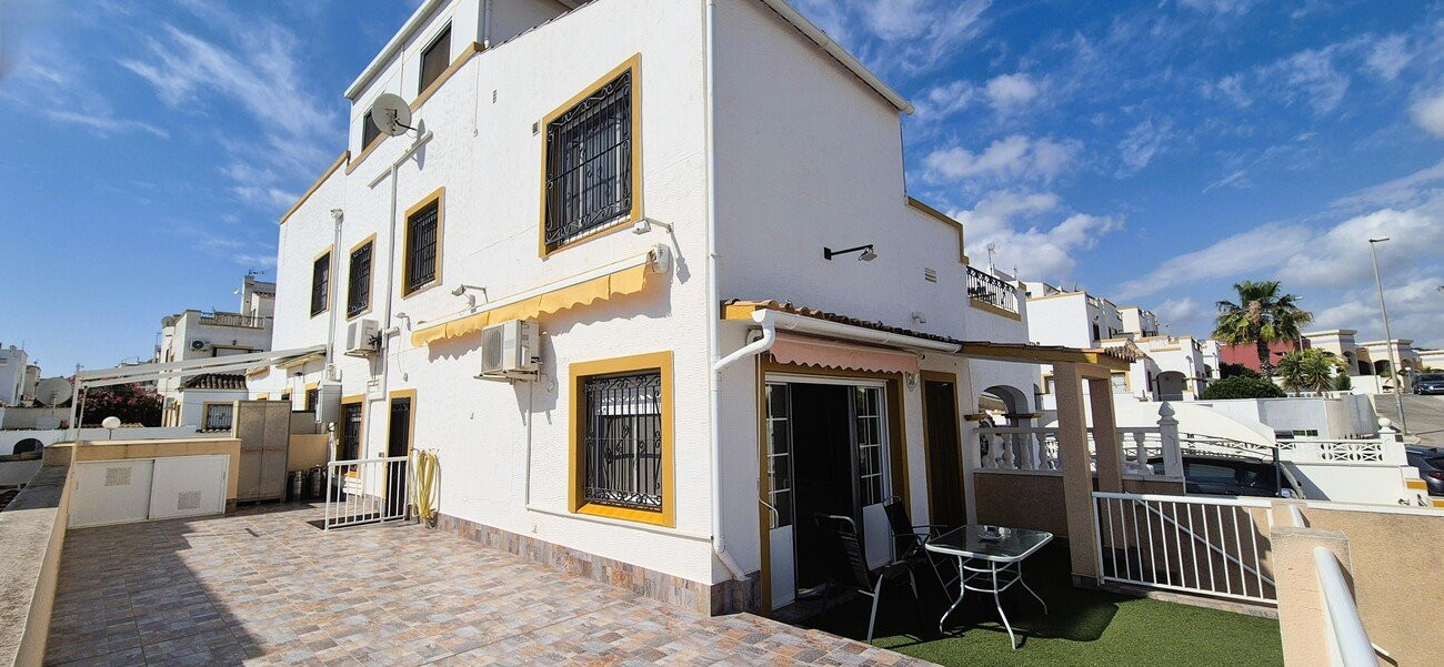 Apartment in Urbanizacion los Balcones