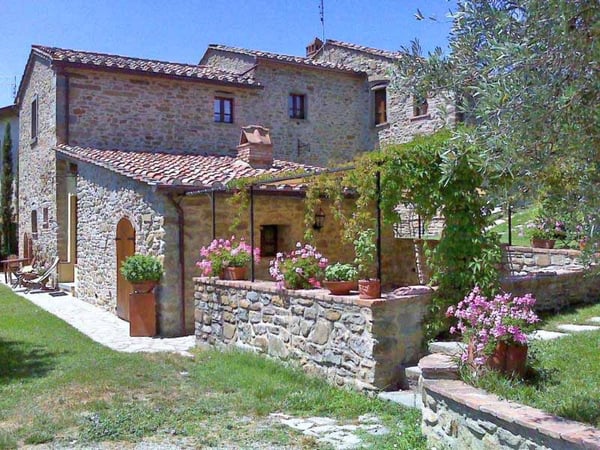 House in Cortona - view 1